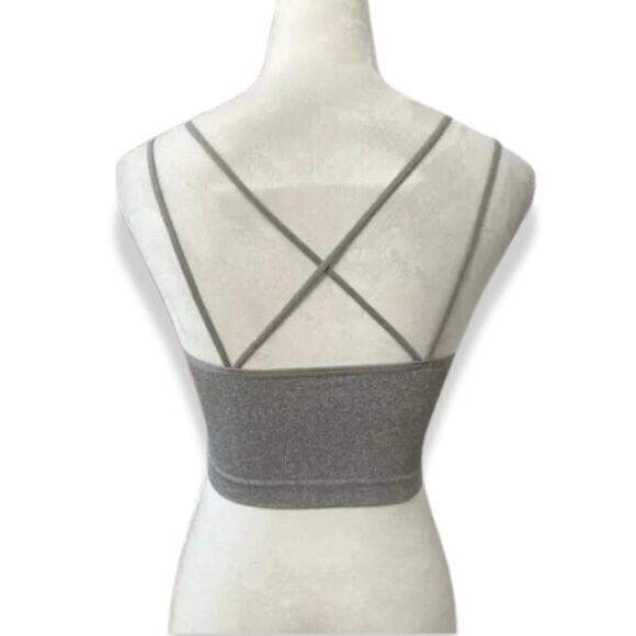 Abound Crop Tank Top Ribbed Crisscross Spaghetti Straps Scoop Neck Gray W L NWOT - Picture 4 of 8